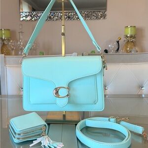 Elegant Mint Green Women's Bag